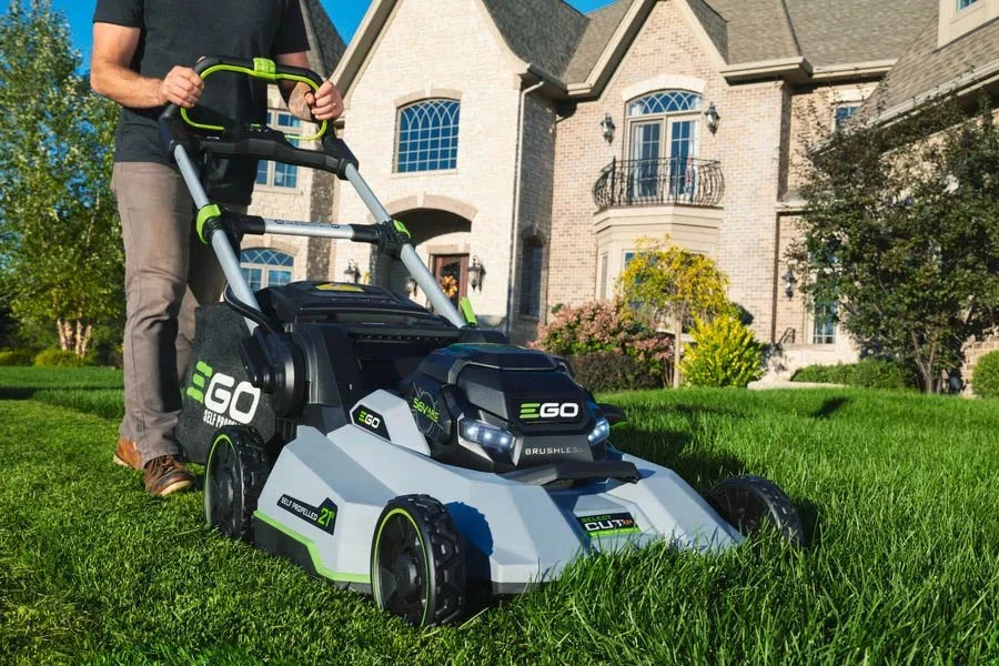 push lawnmowers