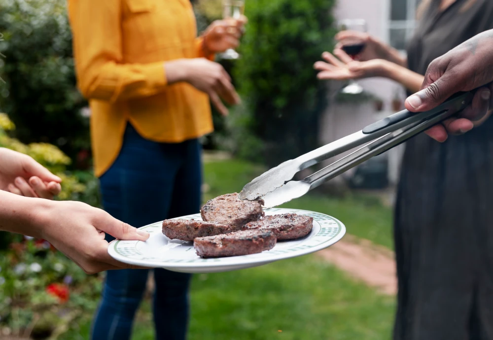 small outdoor barbecue grill